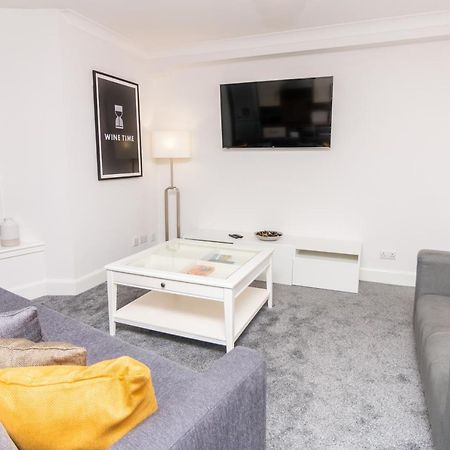 D'City Apartment, Up To 5 Guests Dundee Eksteriør bilde