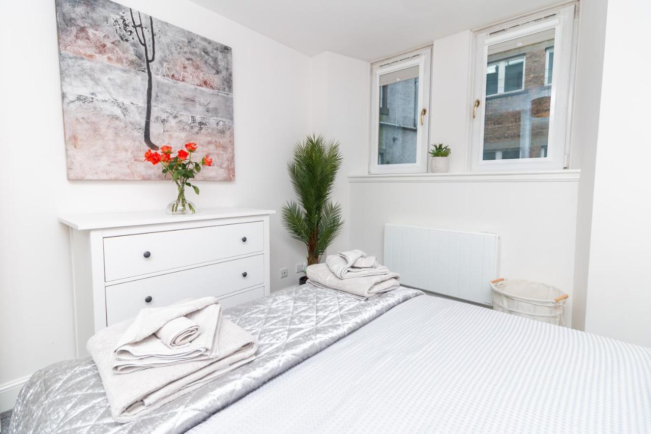 D'City Apartment, Up To 5 Guests Dundee Eksteriør bilde